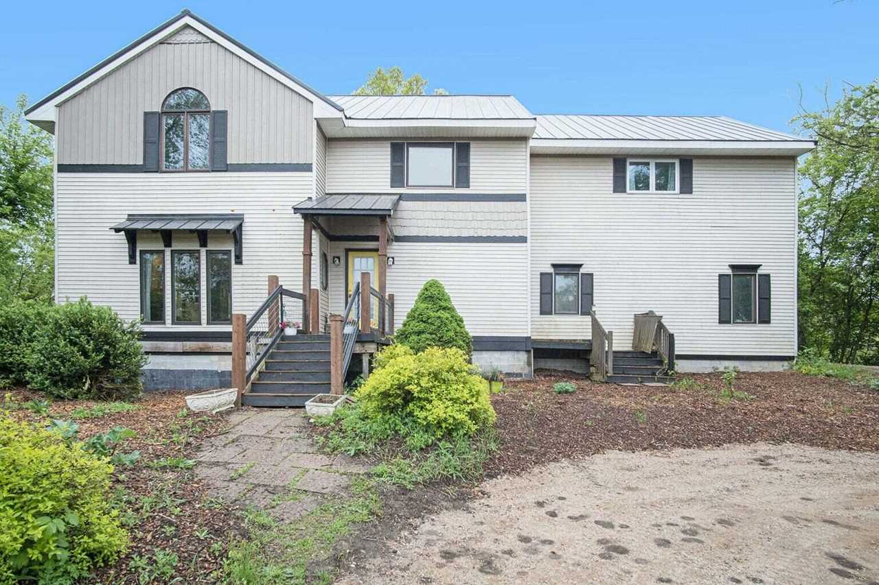 10036 Bass Dr Grand Haven, MI 49417 MLS 23002484