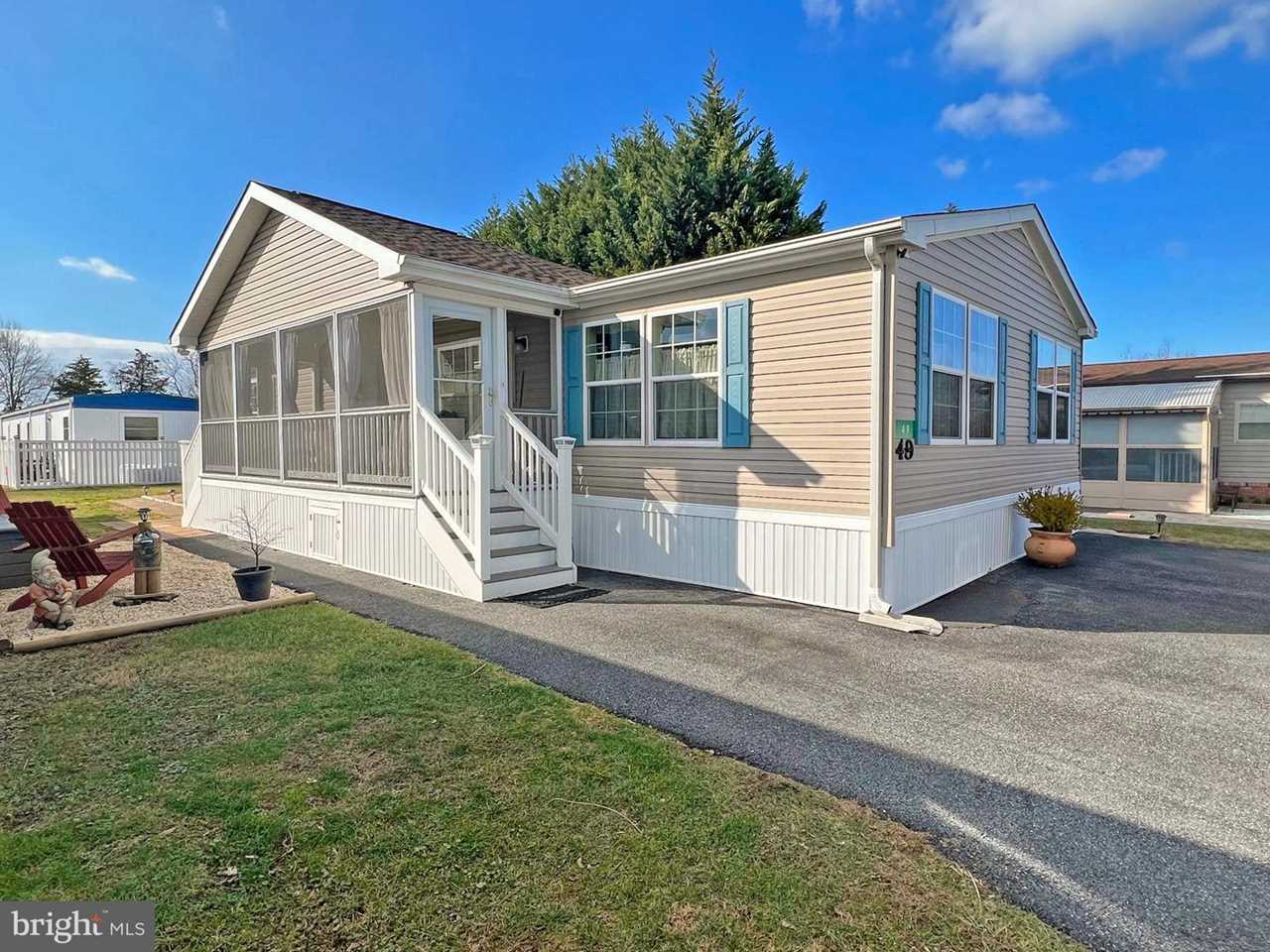 49 Lantern Ln Rehoboth Beach, DE 19971 MLS DESU2034130