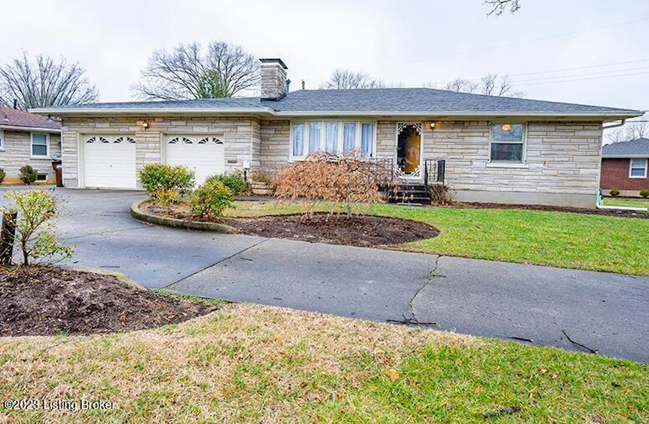 600 Breckenridge Ln Louisville, KY 40207 MLS 1629766