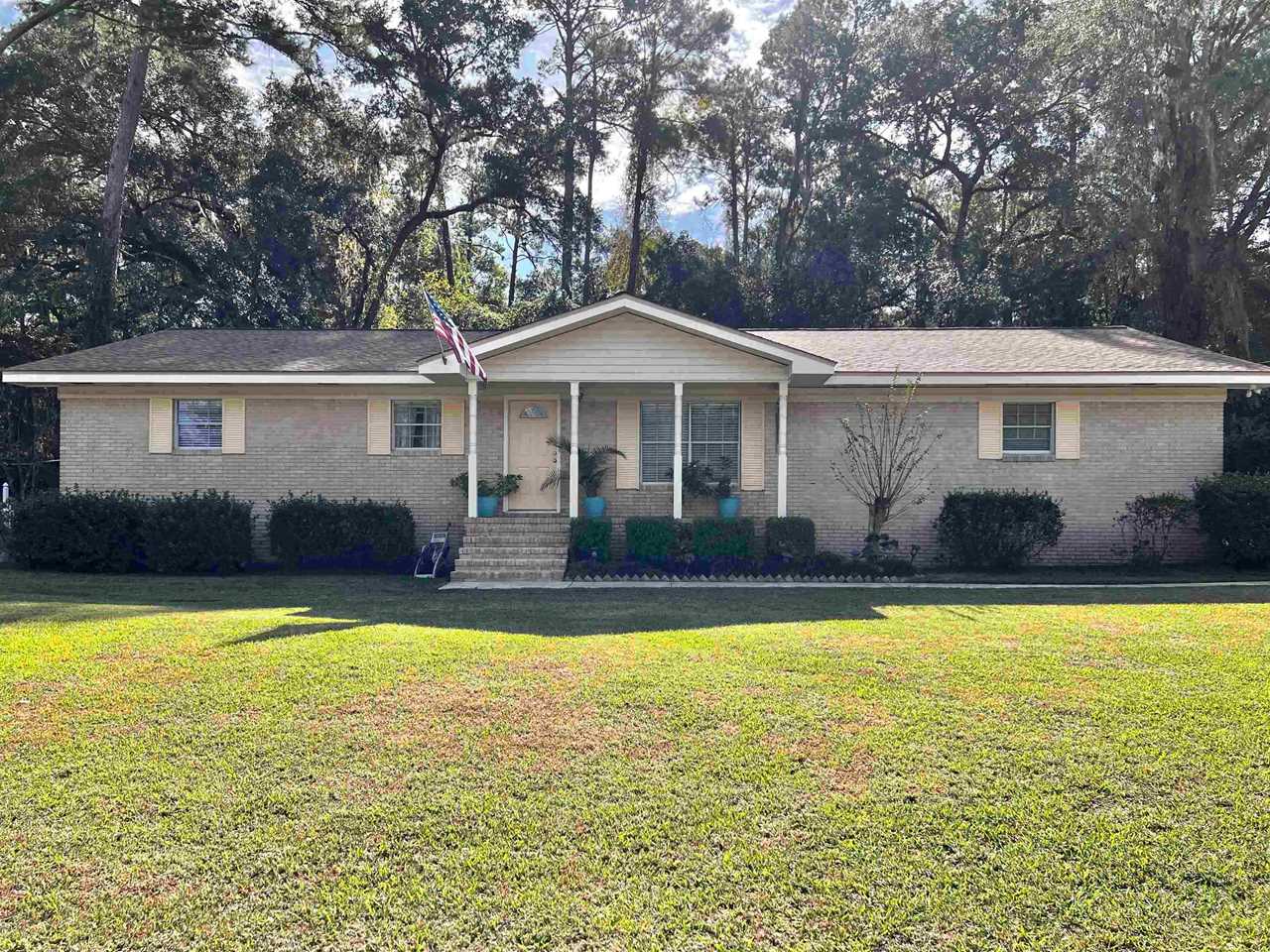 1953 Harriet Dr Tallahassee, FL 32303 in Lake Forest