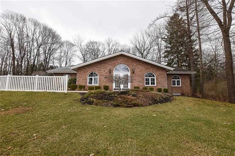 277 Pittsburgh Road Butler Butler PA 16002 599,900