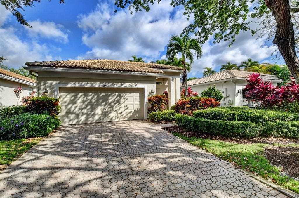 2381 NW 66th Drive, Boca Raton, FL home for sale in Banyans Vue