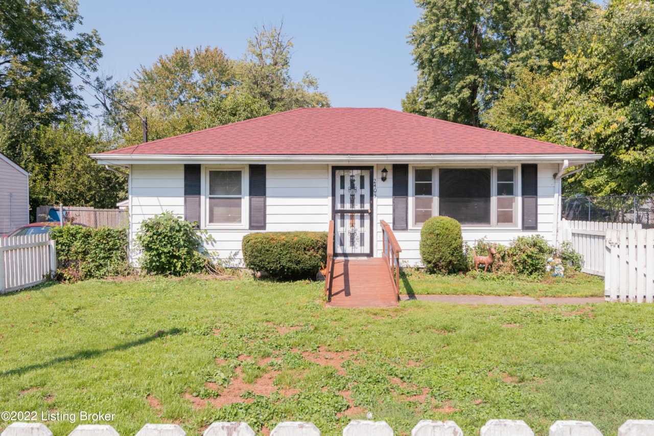 2405 Elmore St Louisville, KY 40216 MLS 1622412