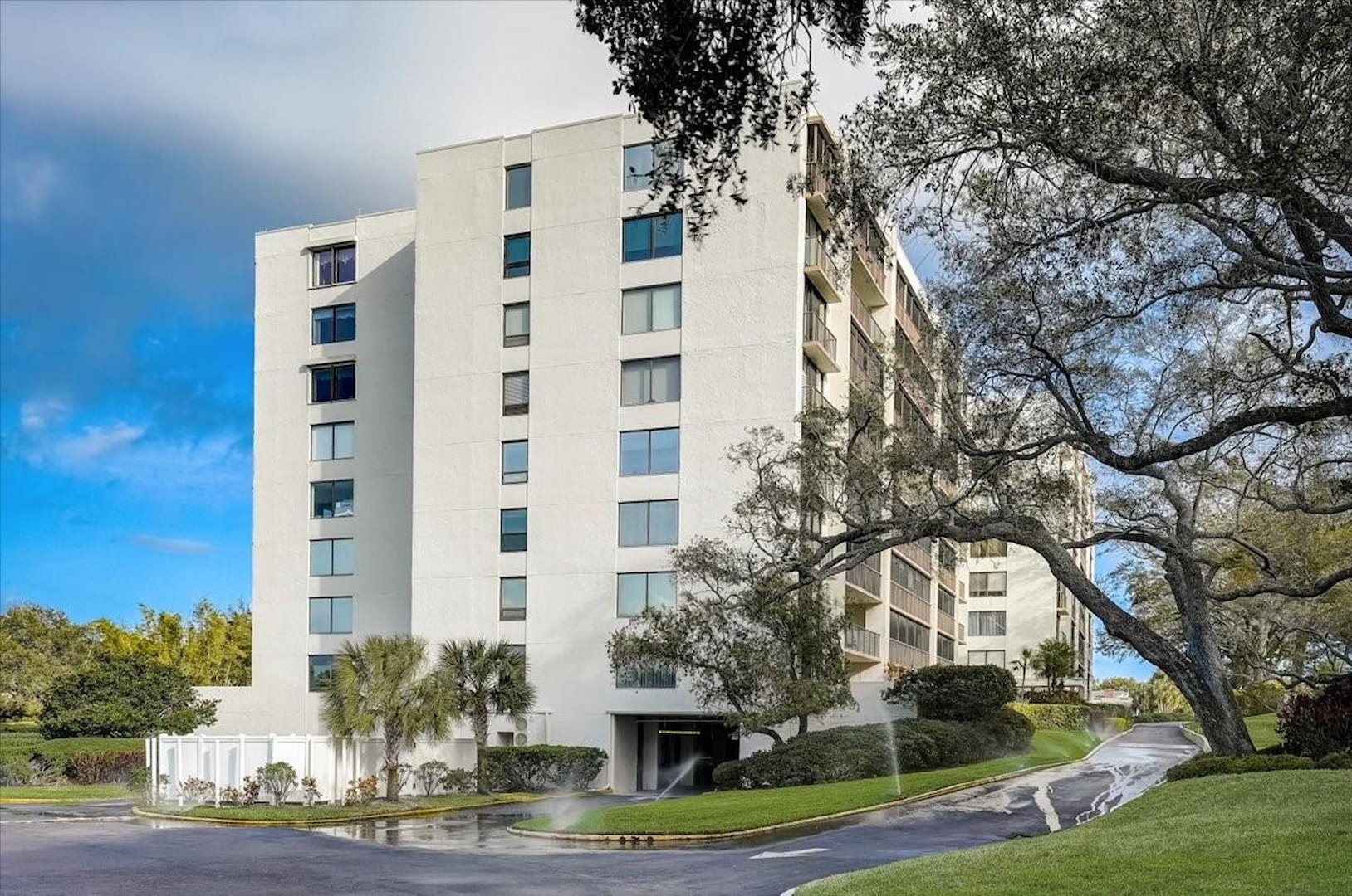 220 Belleview Blvd 801 Belleair, FL 33756 MLS U8187156