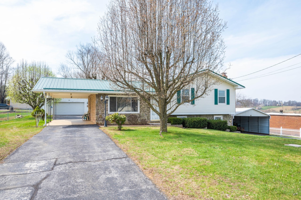 1205 Vanleer Ave Johnson City, TN 37604 MLS 9948820