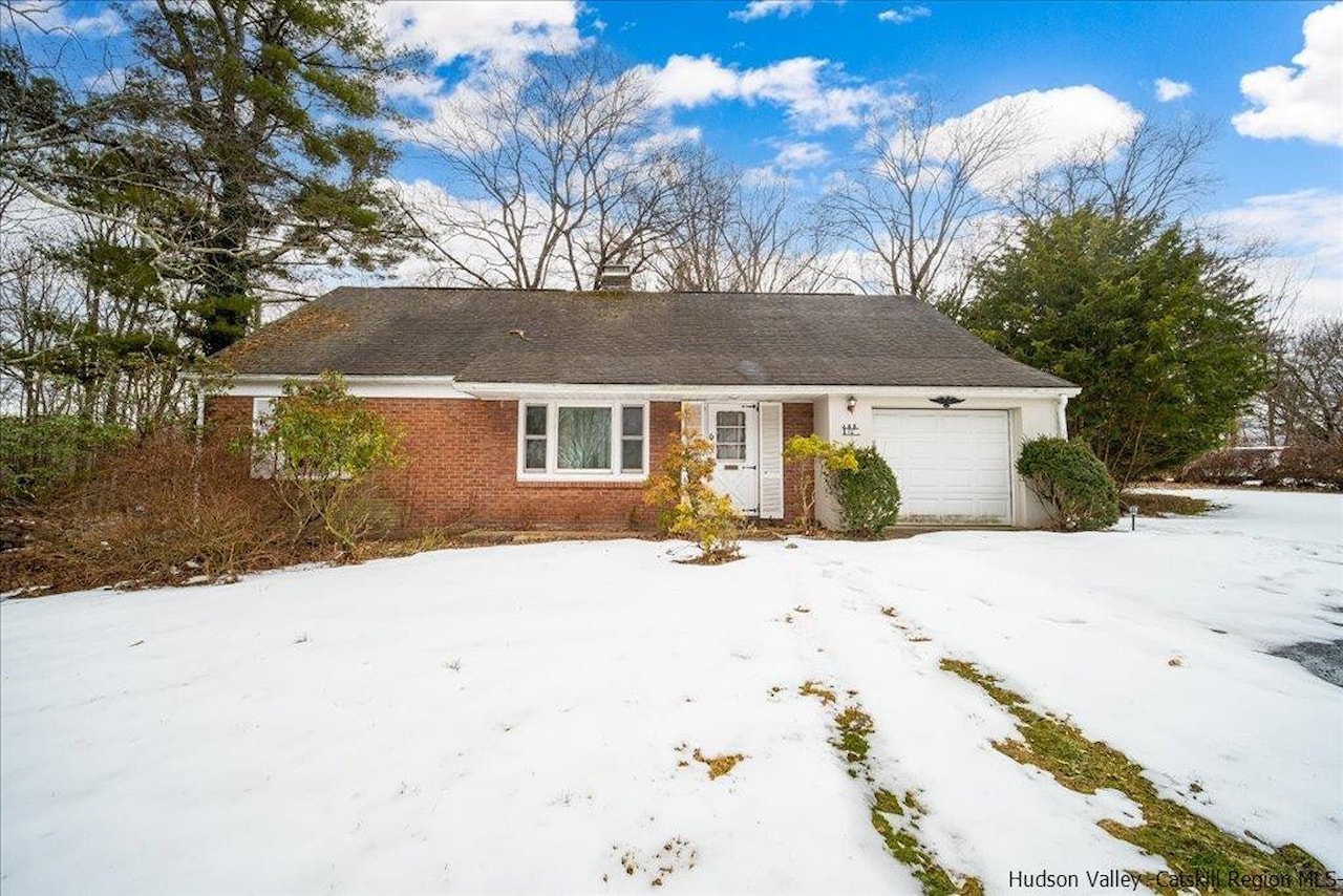 12 Orchard Ln in New Paltz, NY 12561 New Paltz NY home for sale