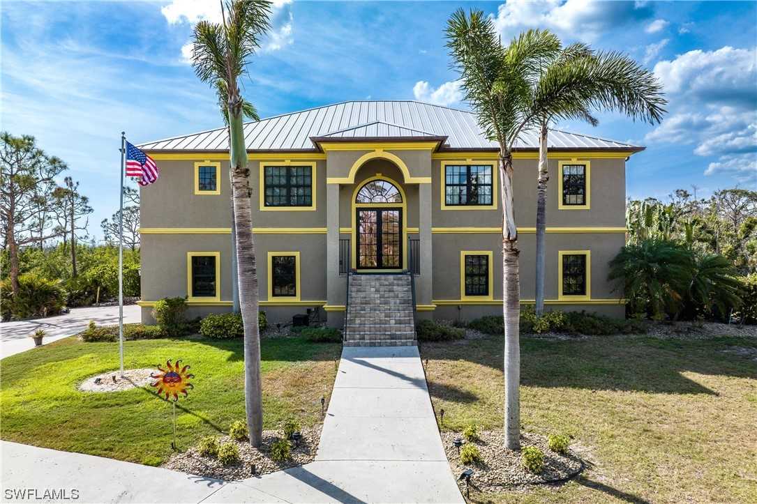 8611 Juneau Ct St. James City, FL 33956 MLS 223023304