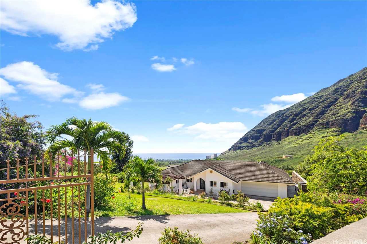 841129 Maunaolu Street Waianae, HI Leeward 96792 Juliet Realty