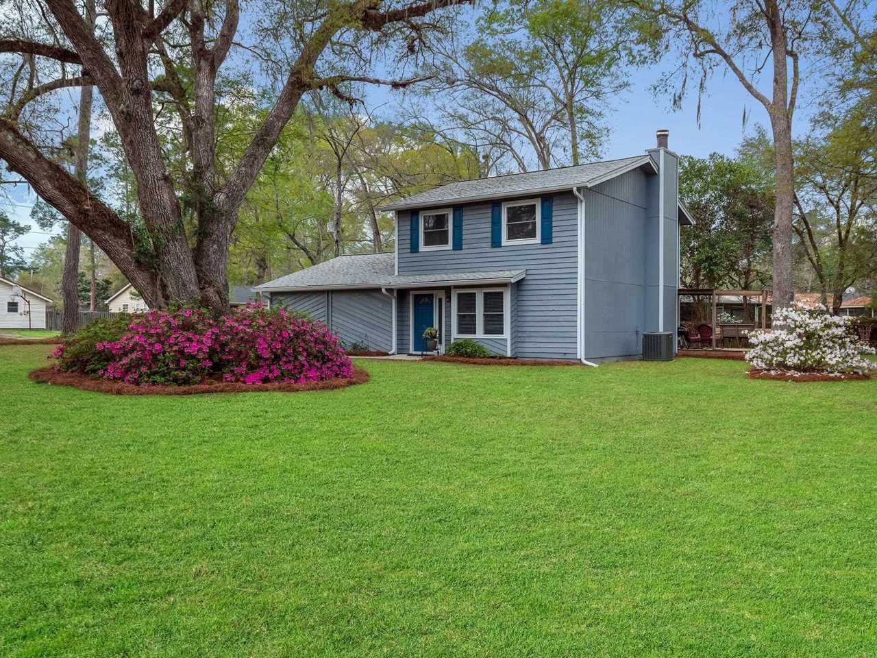 3300 Gallant Fox Trl Tallahassee, FL 32309 in Killearn Acres