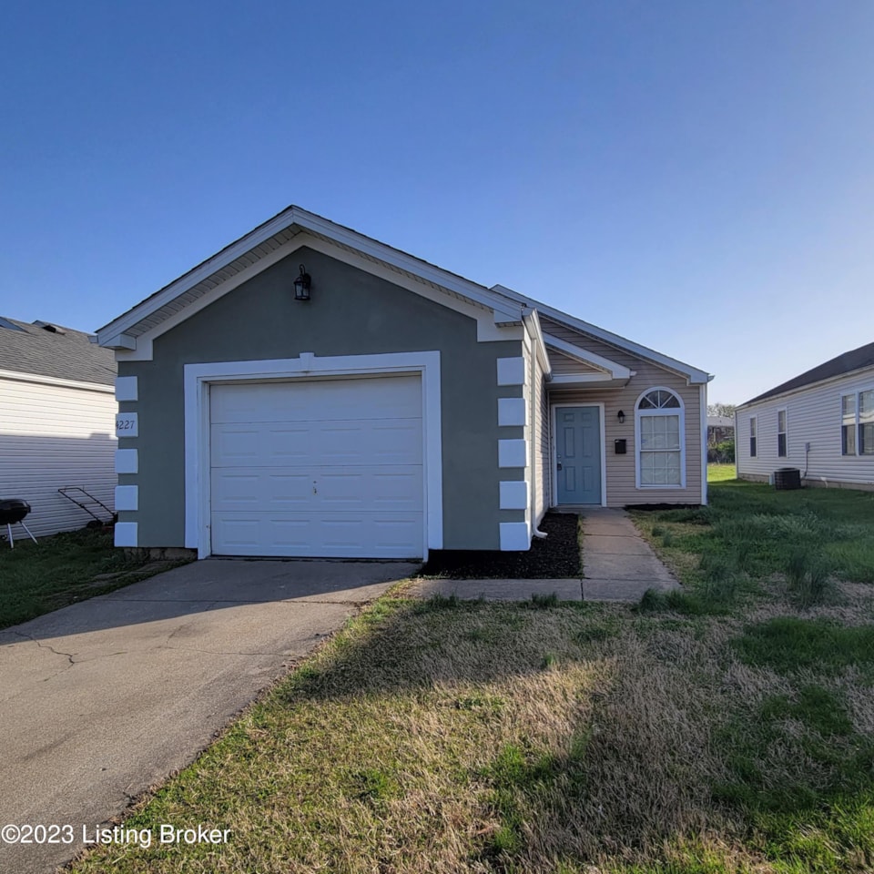 4227 Lambert Ave Louisville, KY 40218 MLS 1633669