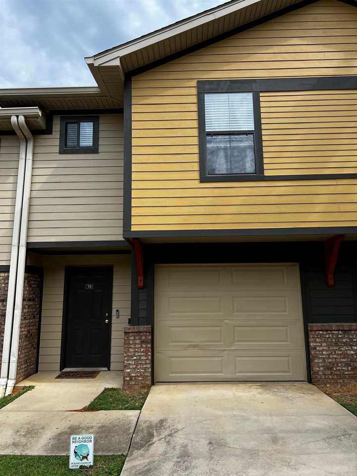 741 White Dr Tallahassee, FL 32304 in Timberwood Townhomes