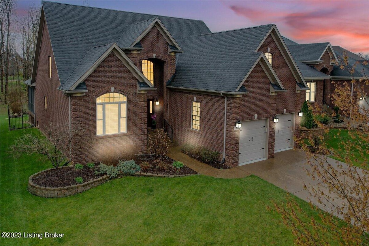 11115 Radleigh Ln Louisville, KY 40291 MLS 1633722