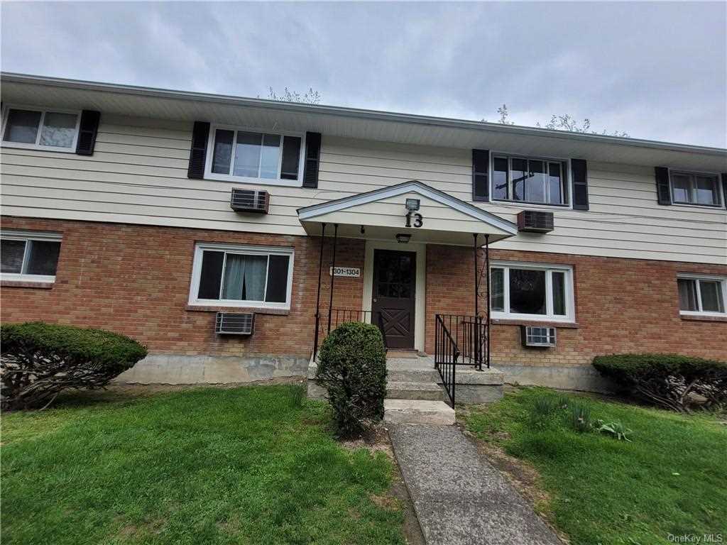 1301 Parr Lake Dr Newburgh, NY 12550 MLS H6243952