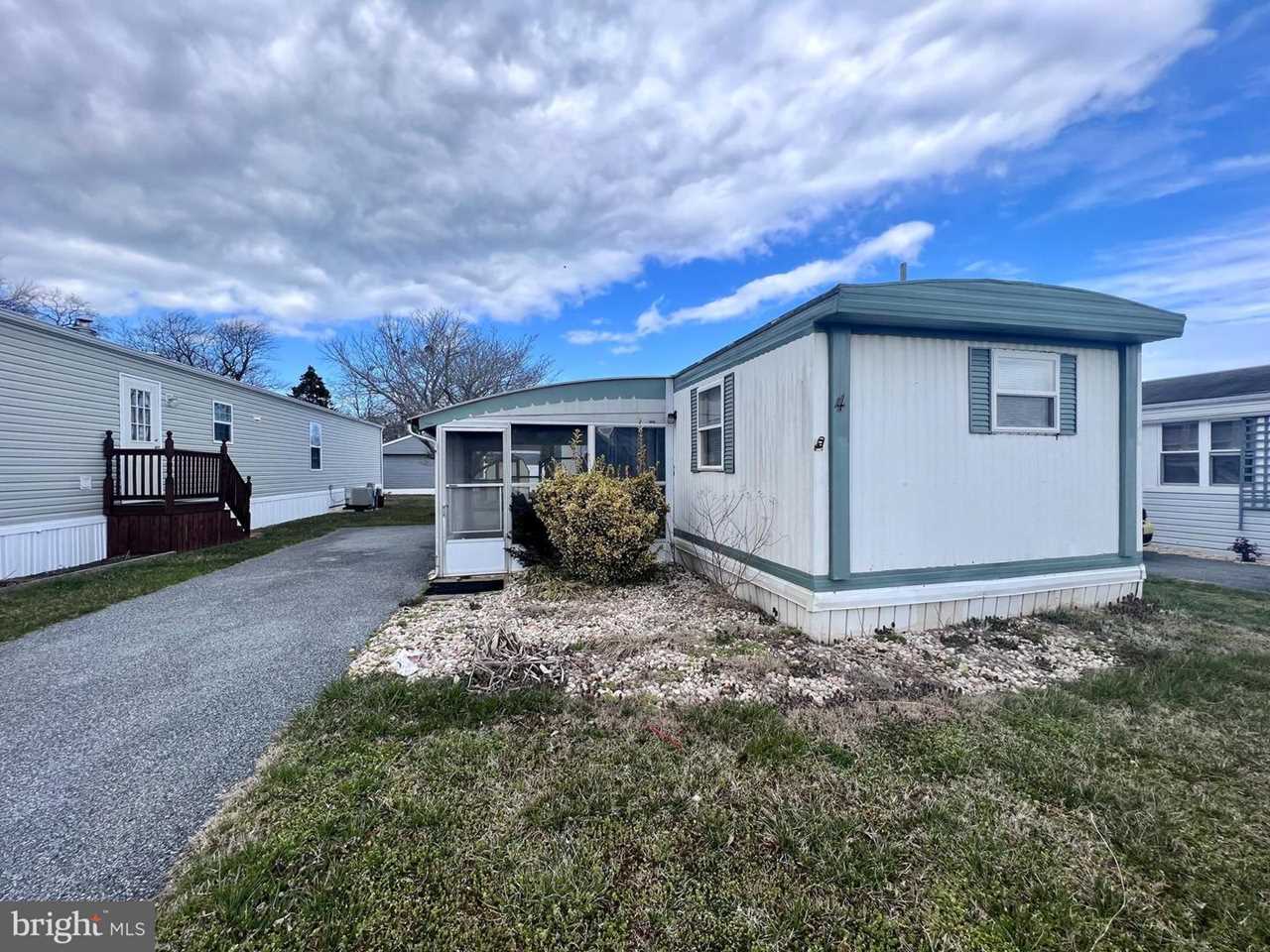 4 Lantern Ln Rehoboth Beach, DE 19971 MLS DESU2038378