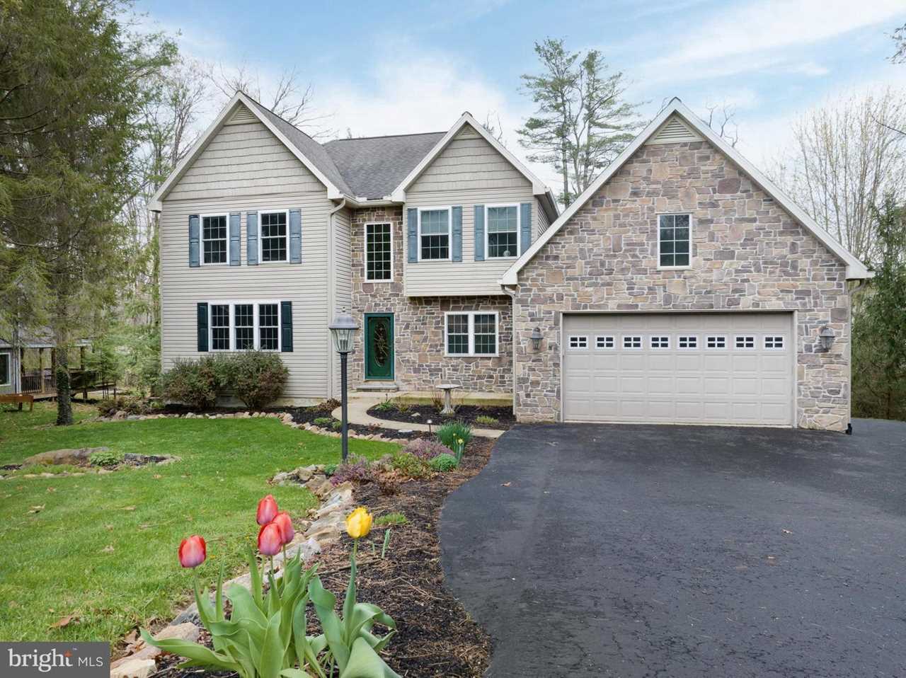 1801 Woodledge Dr State College, PA 16803 home for sale KBB