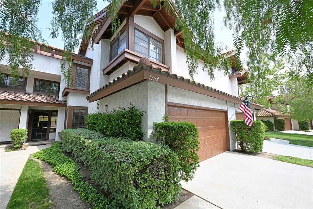 1108 Santiago Dr 15, Placentia, CA 92870 MLS PW23071192 condo for sale