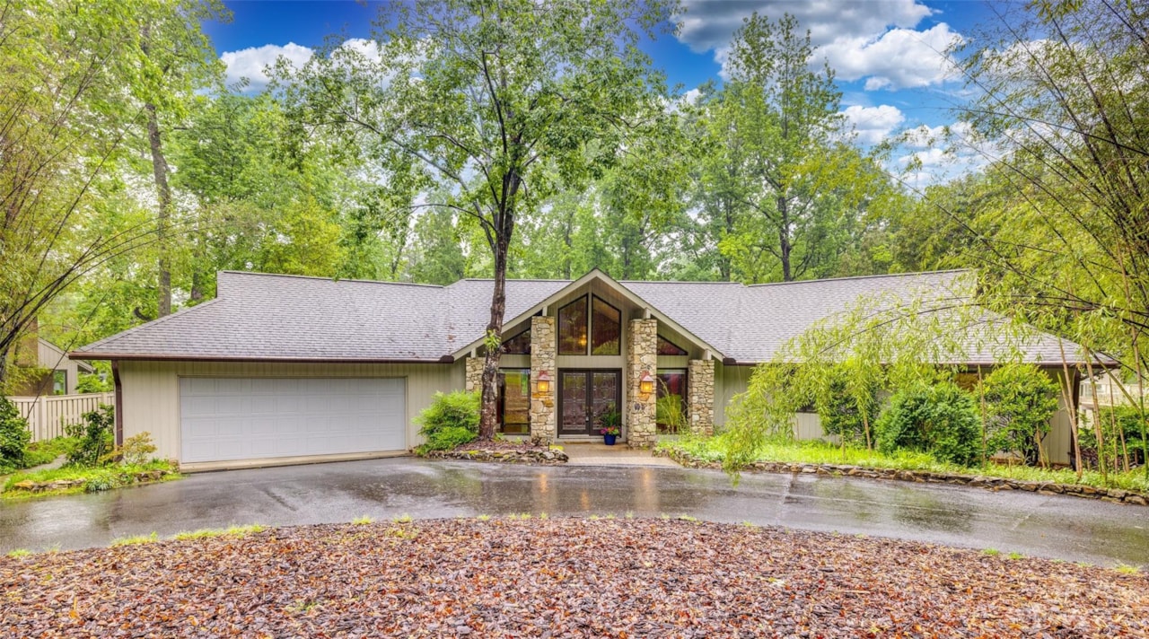 16 Sunrise Point Rd Lake Wylie, SC 29710 MLS 4018859