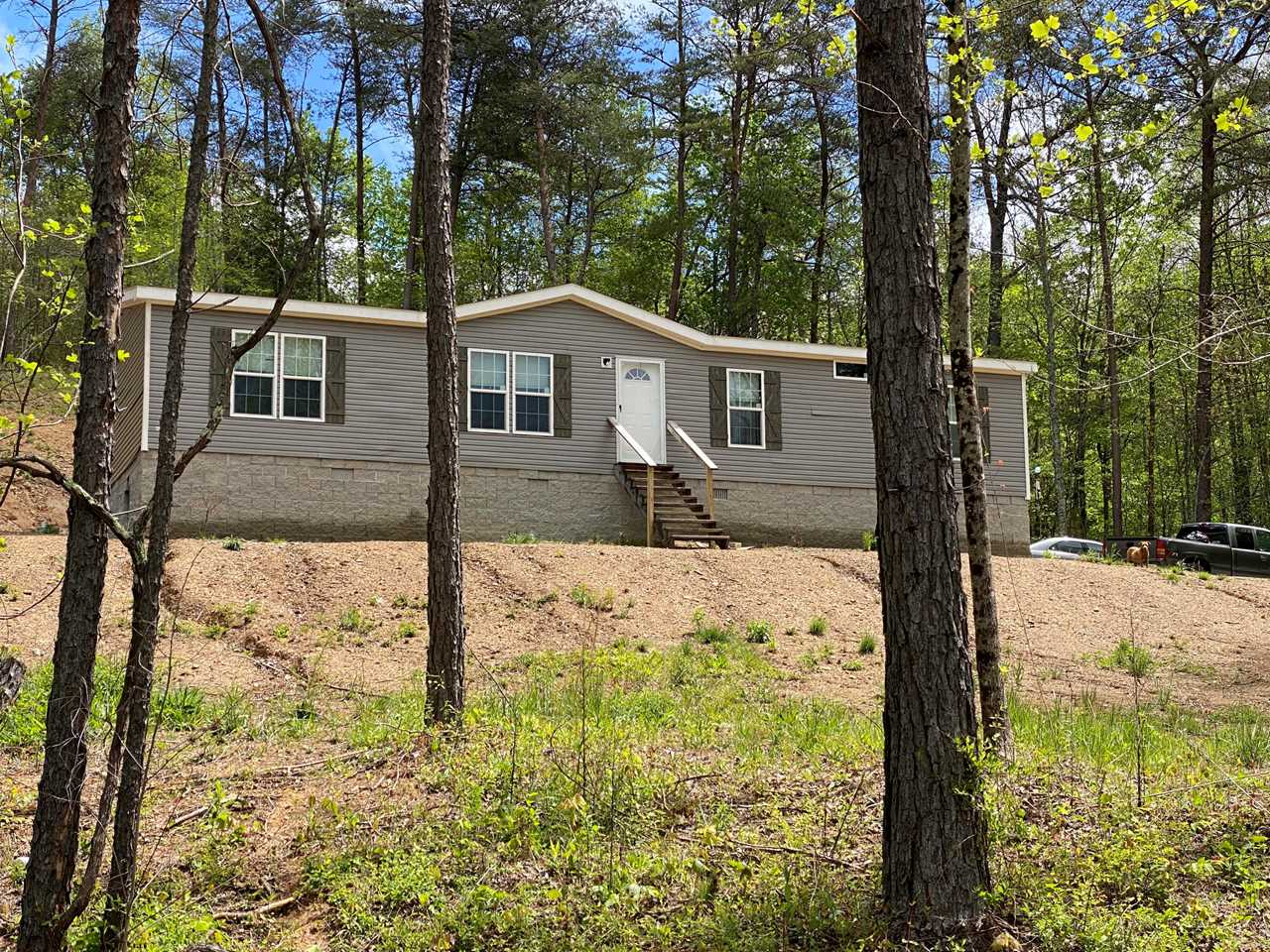 2928 Radford Rd East Bernstadt, KY 40729 MLS 23007395