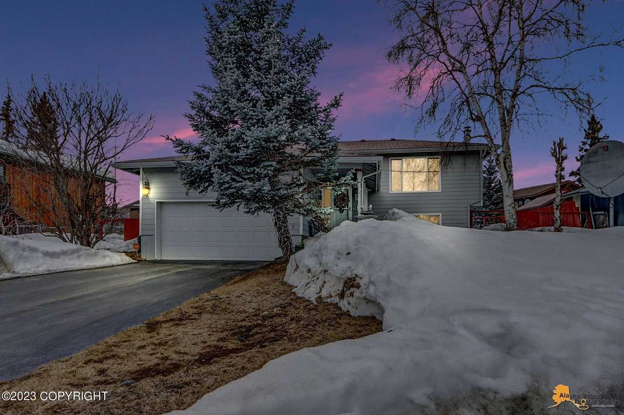 1220 Farrow Circle Anchorage, AK 99504 MLS 234262
