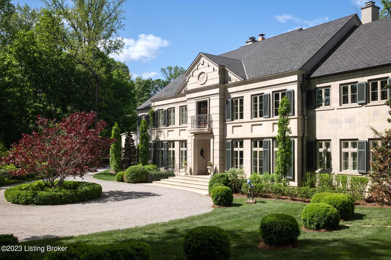 3758 Upper River Rd Louisville, KY 40207 MLS 1635805