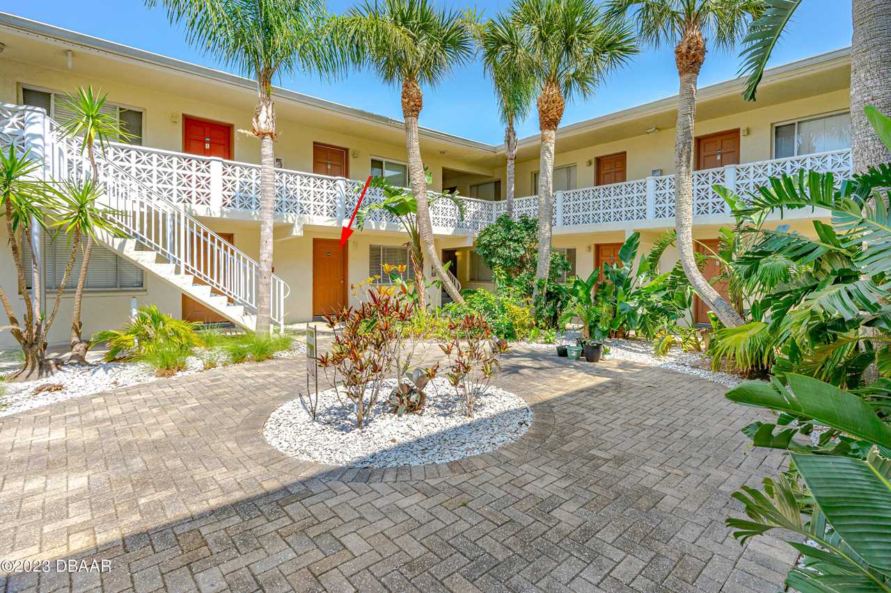 102 Peninsula Drive 101 Daytona Beach, FL 32118 MLS 1109282