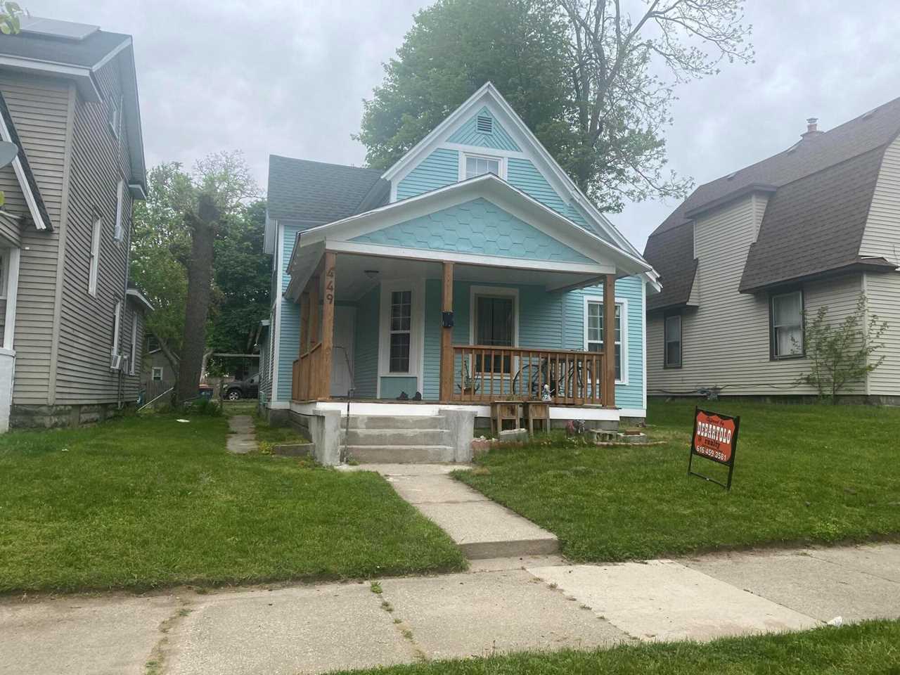 449 Woodlawn St SE Grand Rapids, MI 49507 MLS 23015656