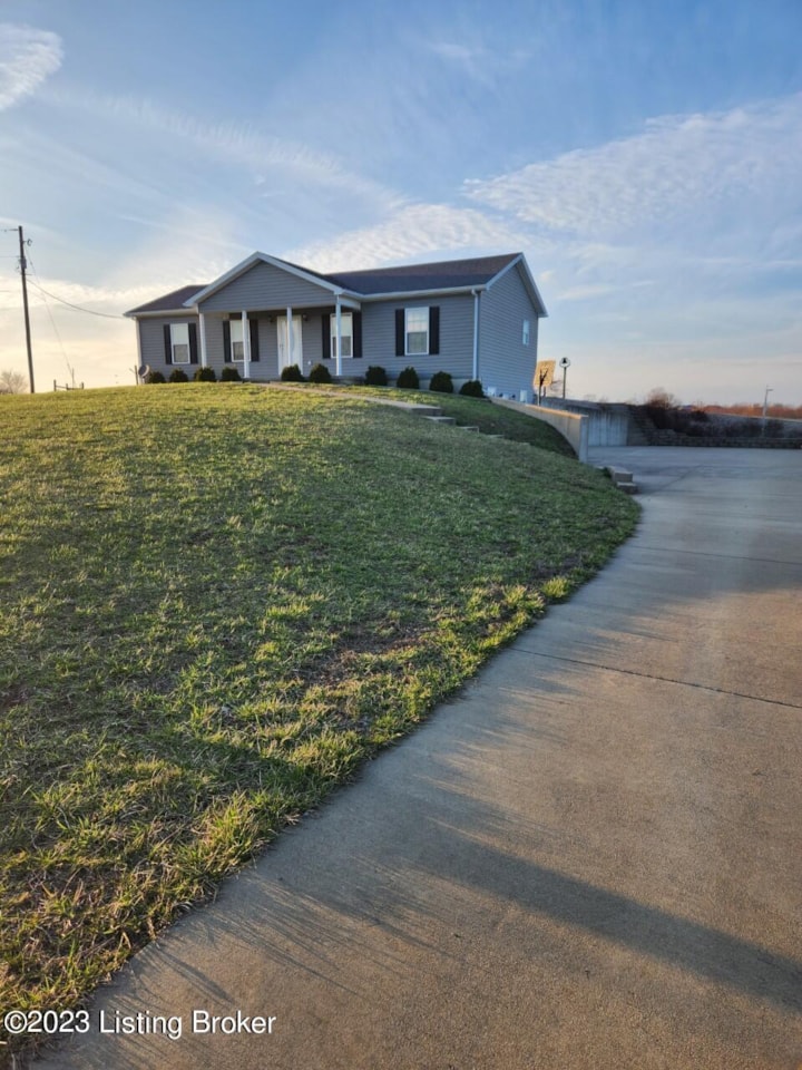 1571 Highway 1066 Bloomfield, KY 40008 MLS 1636508