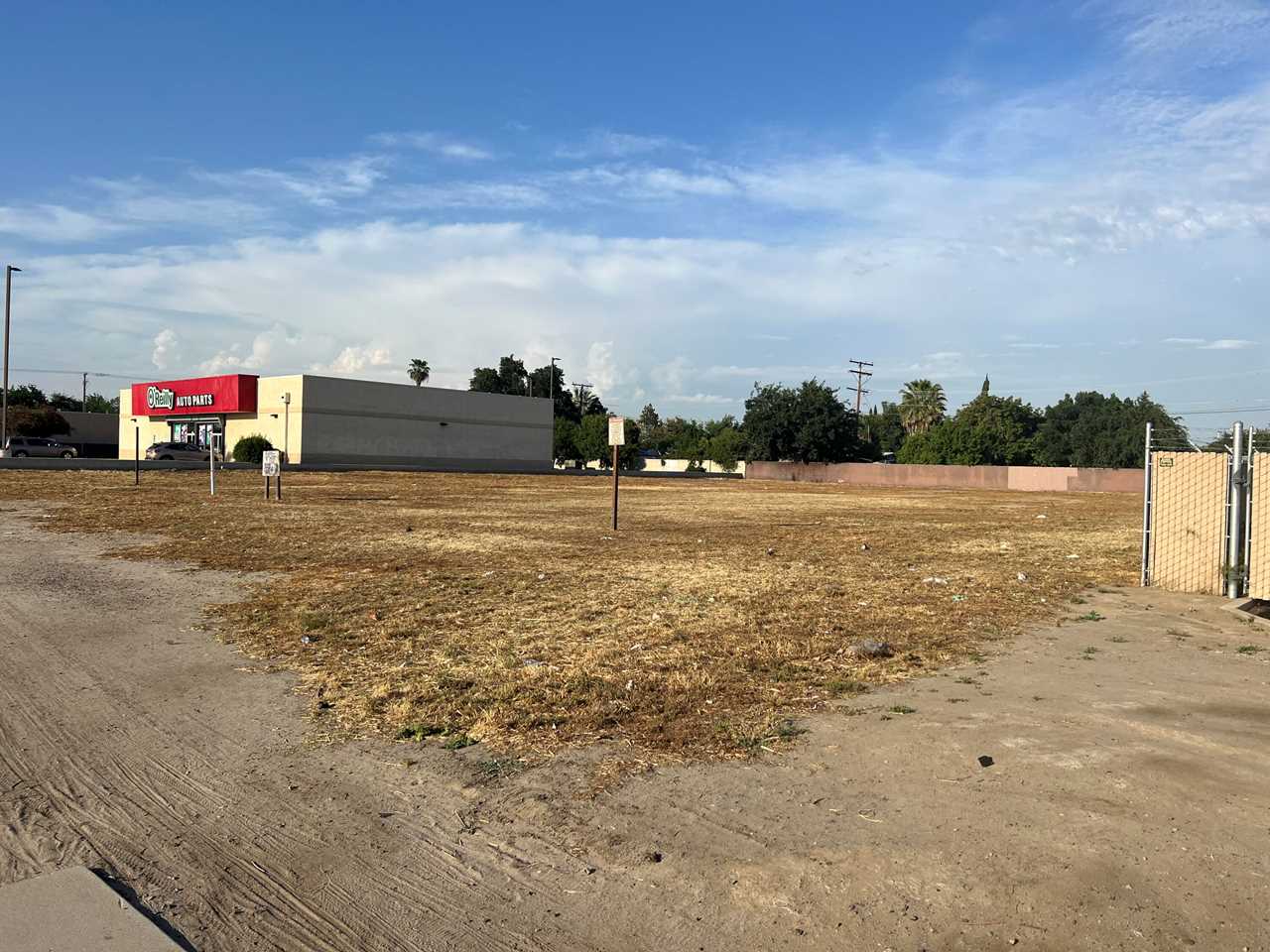 N Ben Maddox Way Visalia, CA 93292 MLS 223551