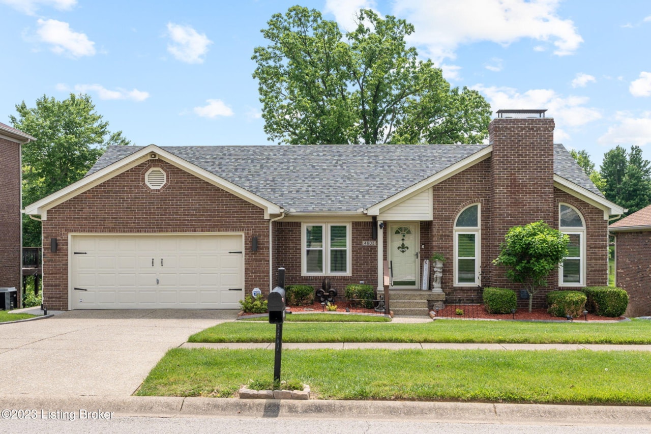 4603 Saratoga Hill Rd Louisville, KY 40299 MLS 1637207