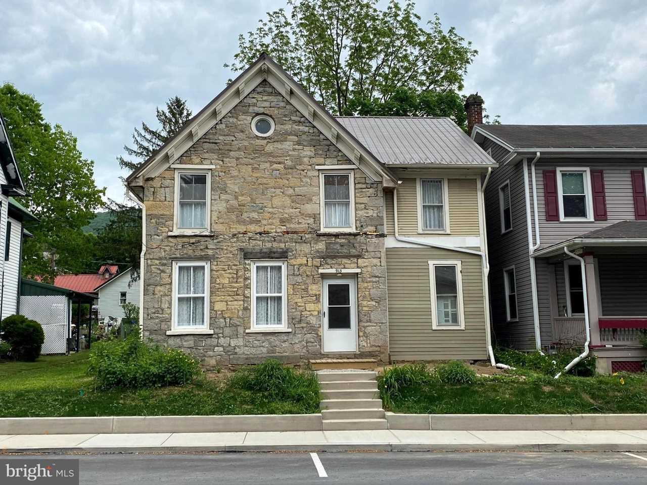 913 Pike Street State College, PA 16801 home for sale KBB