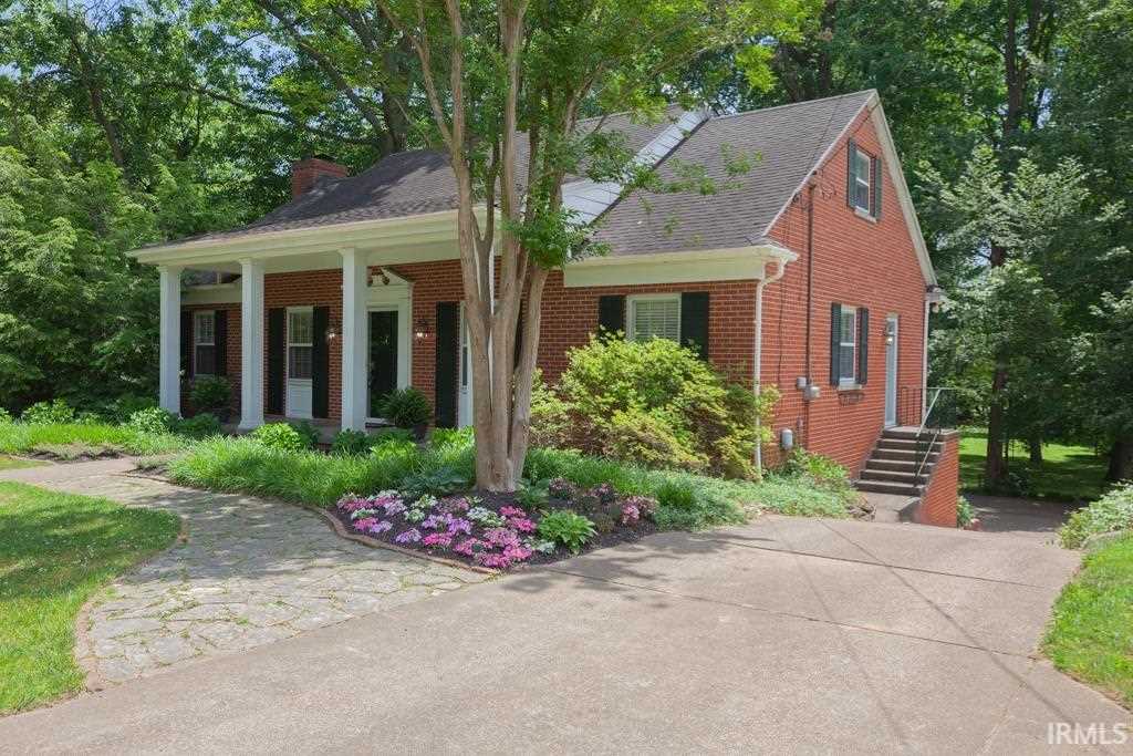 F.C. Tucker Emge Homes for Sale 7517 Newburgh Road Evansville IN