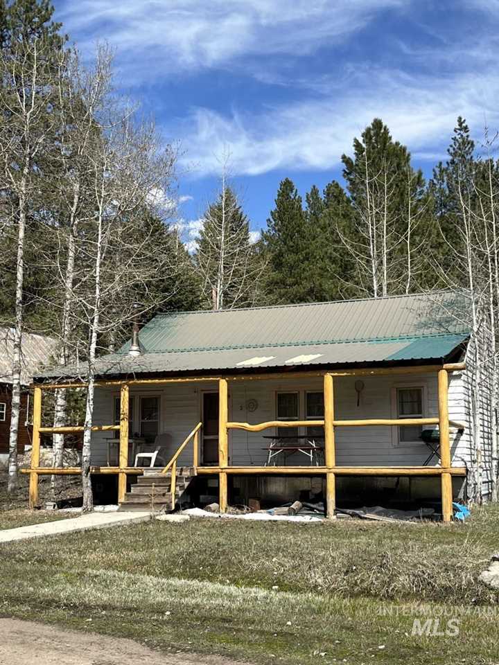 260 Behne Ave Yellow Pine, ID 83677 MLS 98876353