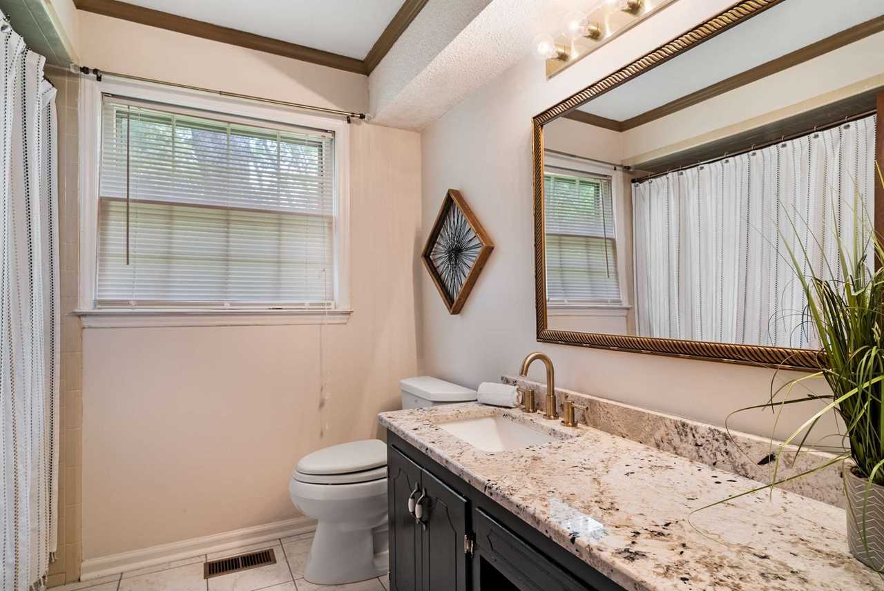 1706 Haynes Dr Murfreesboro, TN 37129 MLS 2530113