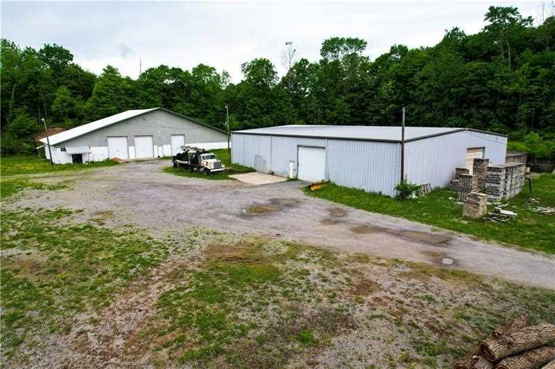 110 Block Rd Chicora Butler PA 16025 425,000