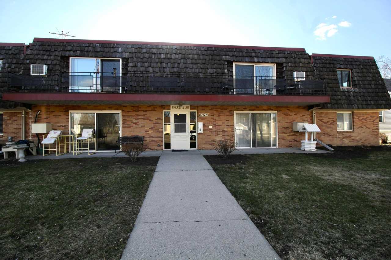 1111 4th St S Moorhead, MN 56560 MLS 231699