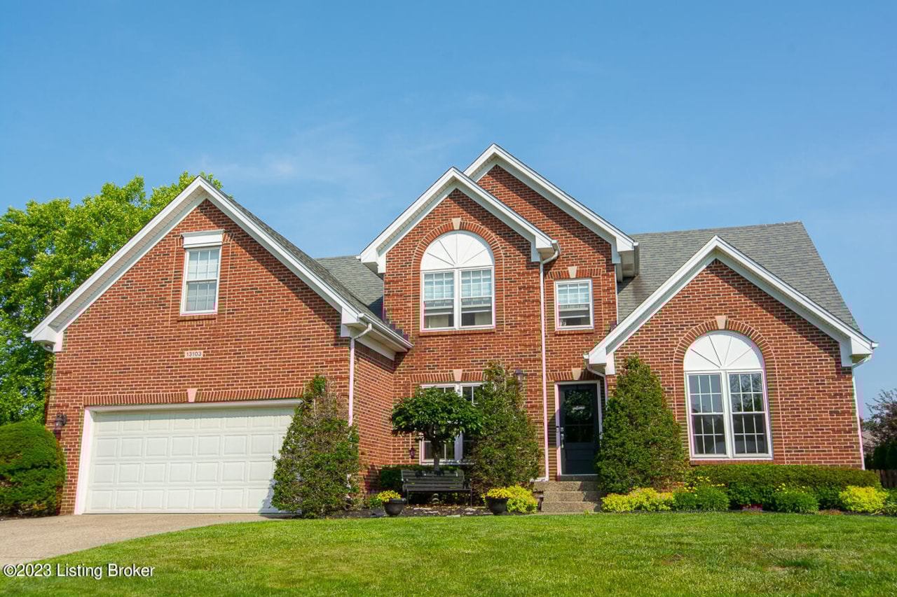 13103 Dogwood Forest Ct Louisville, KY 40245 MLS 1637991
