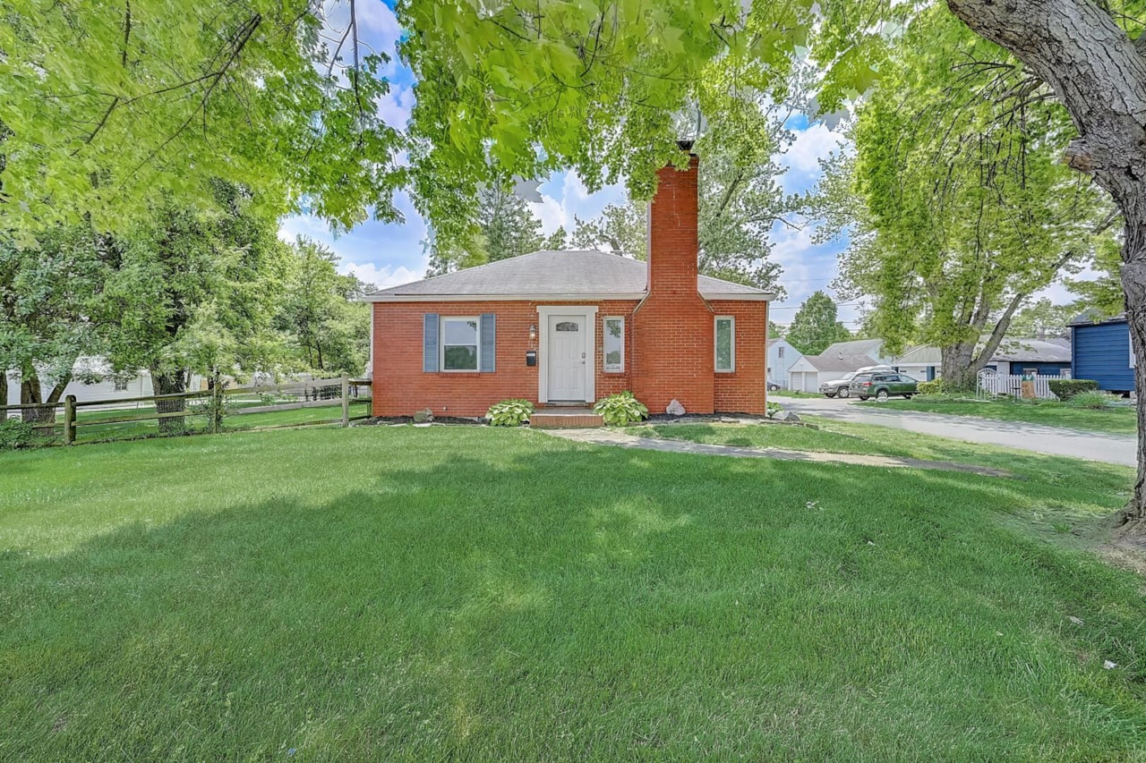 513 Morse Road Columbus, OH 43214 Vision Realty Inc.