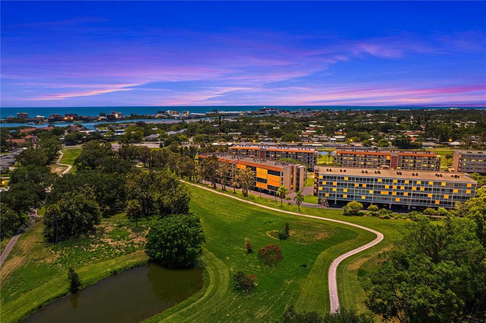 9433 Harbor Greens Way 505 Seminole, FL 33776 MLS U8203740