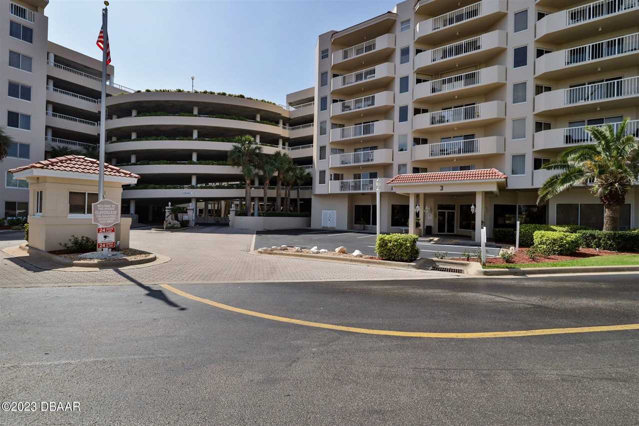 3 Oceans West Blvd 3D6, Daytona Beach Shores, FL 32118 MLS 1106621 Oceans Cloverleaf