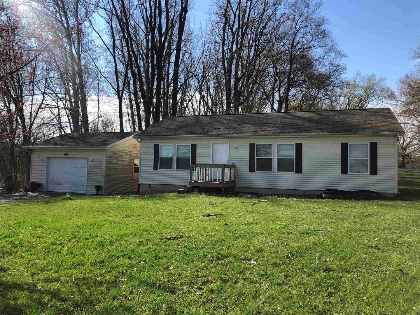 2127 N Fox Farm Road Warsaw, IN 46580 MLS 202311730