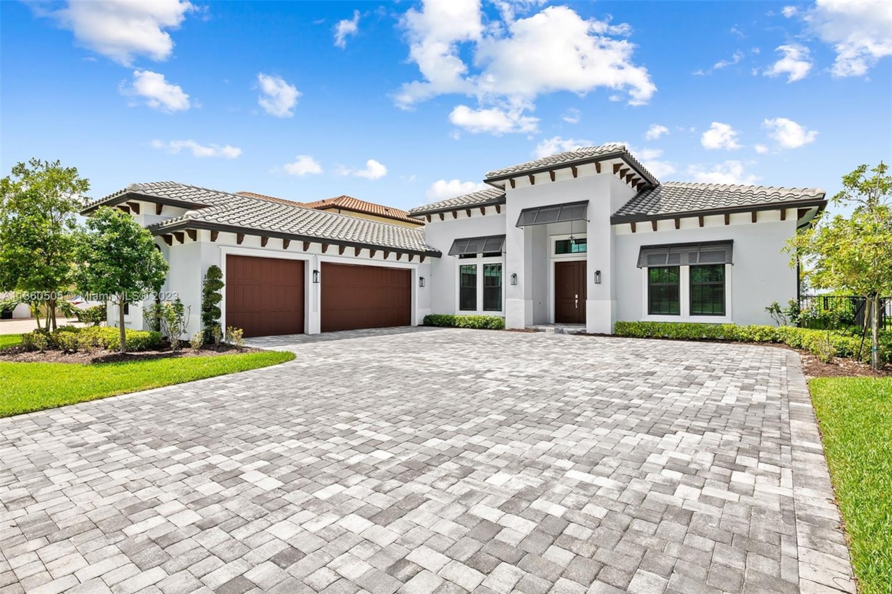 12435 S Parkland Bay Trl Parkland, FL 33076 home for sale, MLS