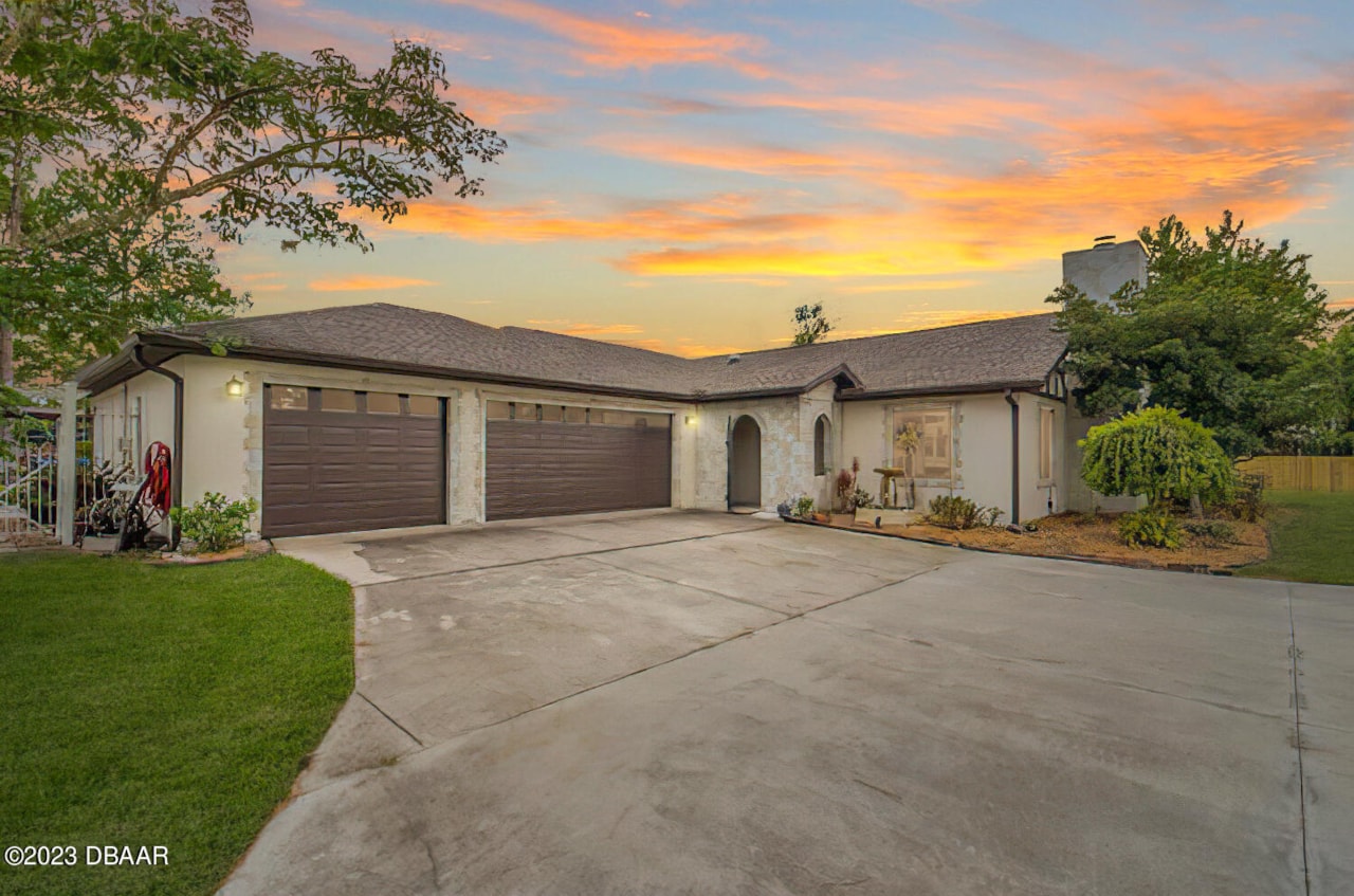 1947 Halifax Drive Port Orange, FL 32128 MLS 1110486