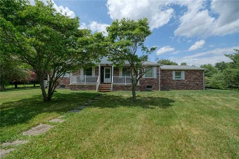 704 Unionville Rd Prospect Butler PA 16052 390,000
