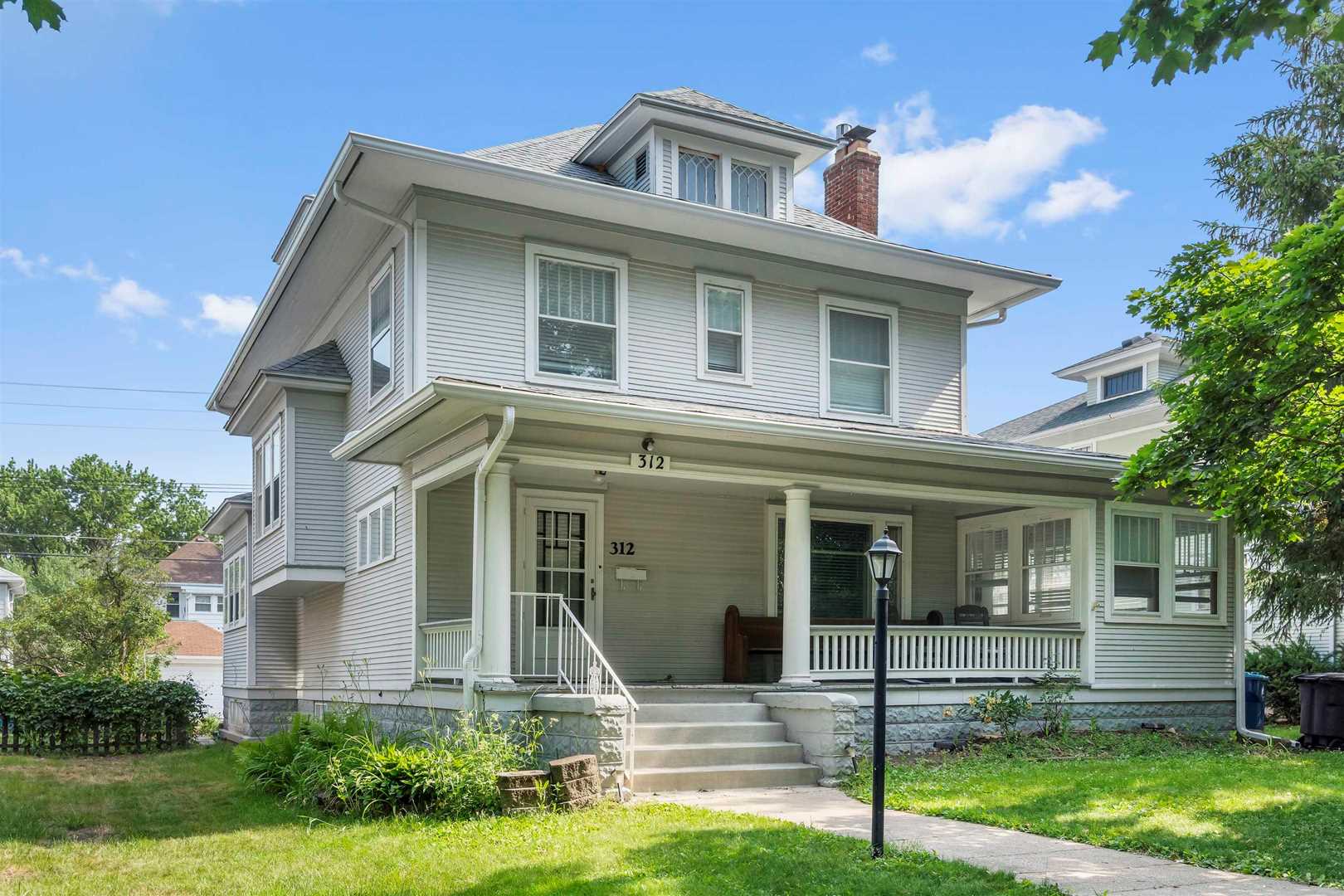 312 Home Park Blvd Waterloo IA 50701 home for sale MLS20232423