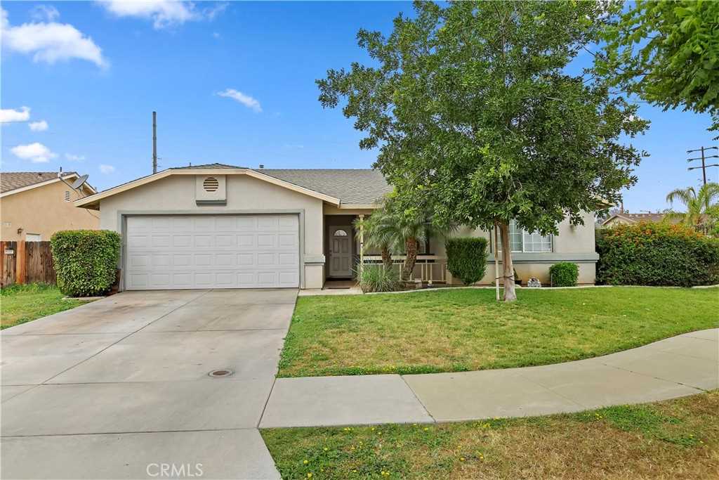 8725 Fairport Ct Riverside, CA 92503 MLS IG23107131