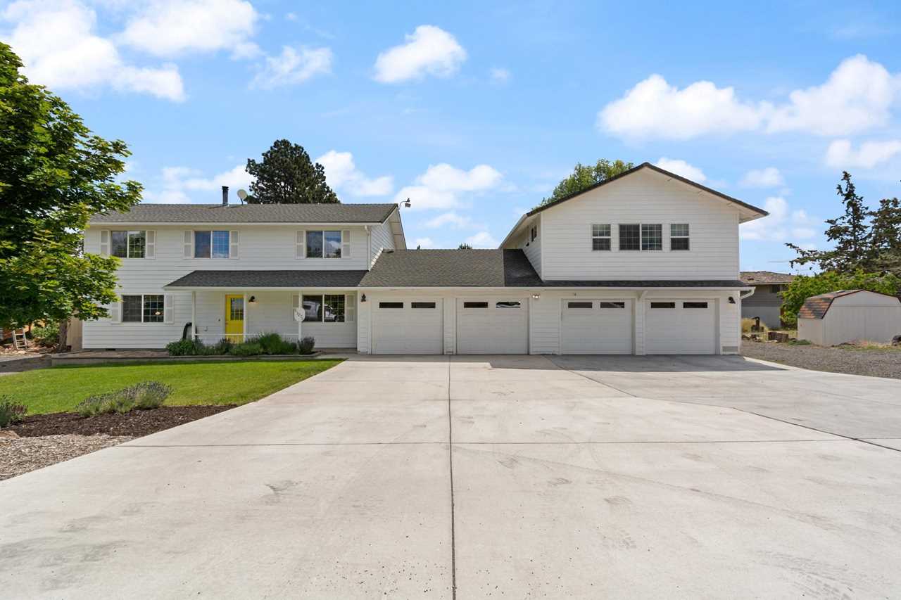 63262 Vogt Rd Bend OR 97701 Brookside Home For Sale MLS 220166537