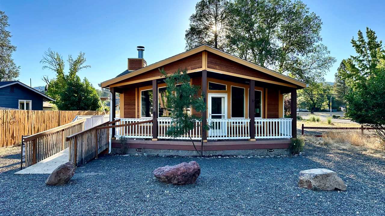 View 139 Heather Ln with HD Pictures, Virtual Tours & Aerial Maps MLS