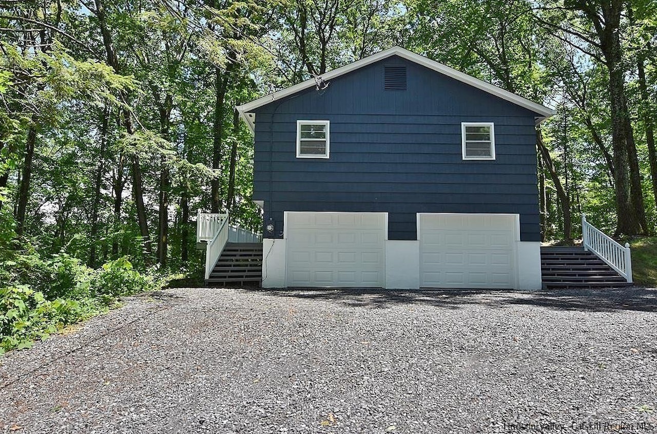 154 Lake Rd in Lake Katrine, NY 12449 Lake Katrine NY home for sale