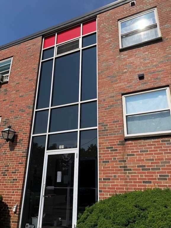 101 Walker St C4 Newton, MA Newtonville 02460 Town Property Group