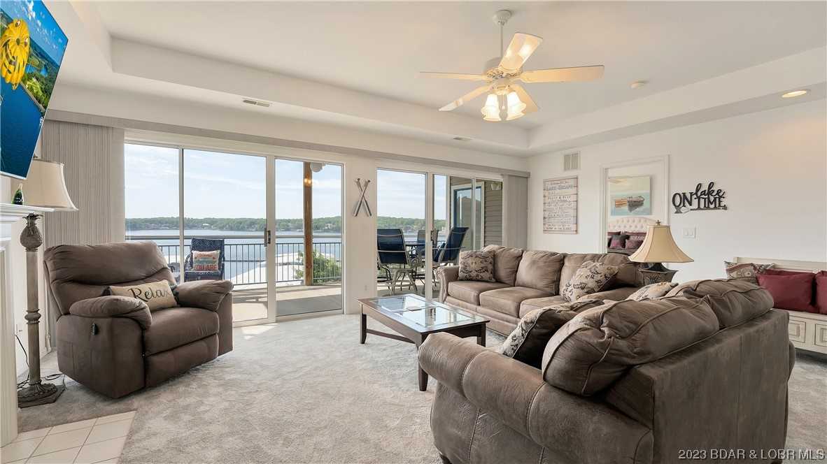 340 W Palisades Condo Dr Lake Ozark, MO 65049 MLS 3554069